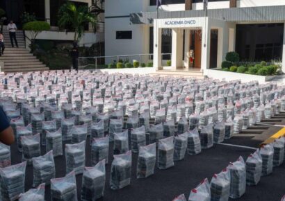 Gustavo Petro confirma que las 9.8 toneladas de cocaína decomisadas en RD provenían de Colombia