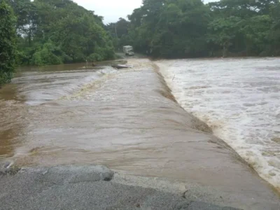 Lluvias ininterrumpidas en Puerto Plata causan Iinundaciones y deslizamientos de tierra