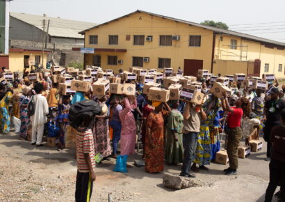 Estampidas en ferias benéficas en Nigeria dejan 67 muertos: la pobreza y el hambre azotan al país