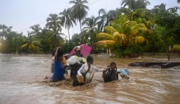 Cabo Haitiano sufre graves inundaciones por lluvias incesantes