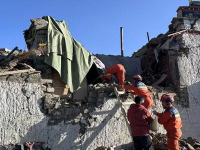 Terremoto de magnitud 6,8 azota el Tíbet y deja al menos 95 muertos