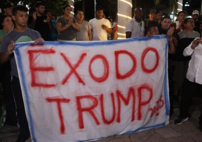 Cientos de migrantes emprenden nueva caravana rumbo a Estados Unidos ante la inminente llegada de Donald Trump al poder