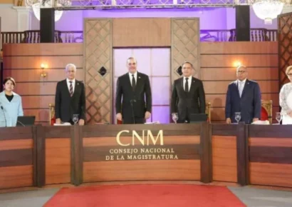 El presidente Abinader promulga la modificación de la Ley Orgánica del Consejo Nacional de la Magistratura