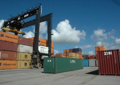 Furgón utilizado para transportar droga llegó a RD con importación de comestibles para supermercados