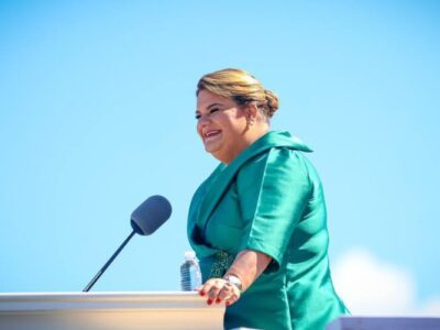 Nueva gobernadora de Puerto Rico impulsa anexión a EE.UU.