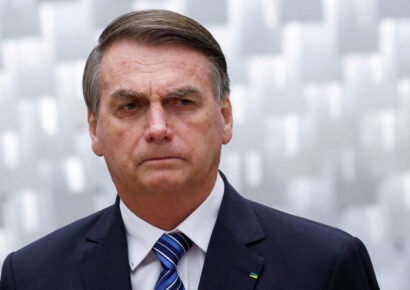 Bolsonaro califica de «lawfare» la decisión judicial que le impide viajar a EE. UU. para la investidura de Trump