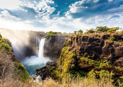Niño de 7 años sobrevive cinco días en una reserva salvaje de Zimbabue