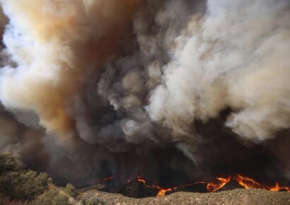 Evacuaciones masivas en California ante el avance del incendio Hughes