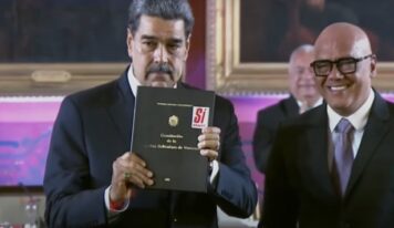 Maduro asume su nuevo período presidencial con promesas de paz, prosperidad y democracia