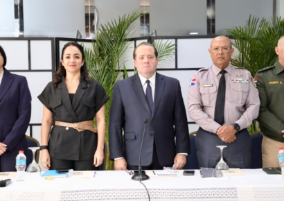 Reunión de autoridades refuerza estrategias para mejorar la seguridad en el país