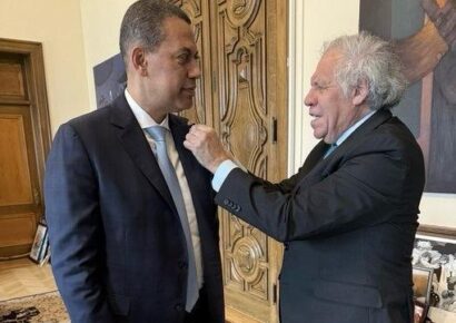 Guido Gómez Mazara se reúne con el secretario general de la OEA, Luis Almagro, para tratar sobre brecha digital y desigualdad