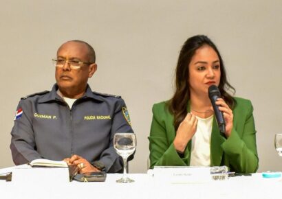 Faride Raful refuerza el compromiso del gobierno con la seguridad en encuentro con gobiernos locales