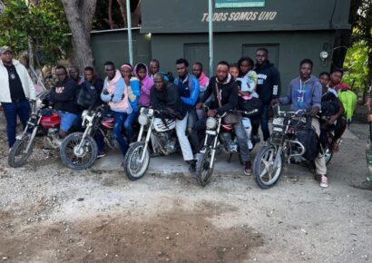 Detienen 71 haitianos en operativos militares en Montecristi y San Juan