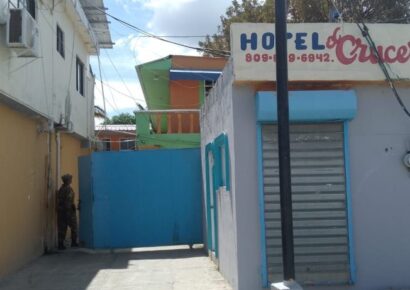 Detienen a inmigrantes indocumentados y ocupan drogas en requisa en Montecristi