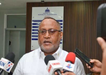 Sindicatos rechazan propuesta empresarial de aumento salarial del 10%