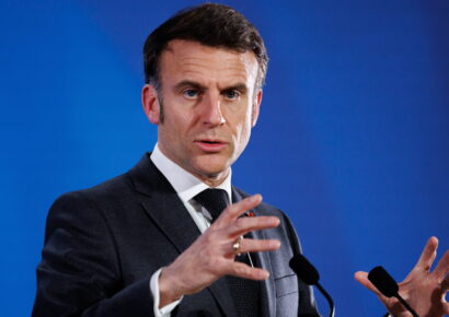 Macron convoca cumbre en París sobre seguridad de Ucrania con Zelenski