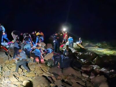 Accidente aéreo en el Caribe de Honduras deja seis muertos, incluido el artista Aurelio Martínez