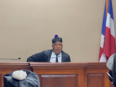 Tribunal de La Altagracia solicita a la prensa abandonar la sala durante audiencia del hábeas corpus de Joshua Riibe