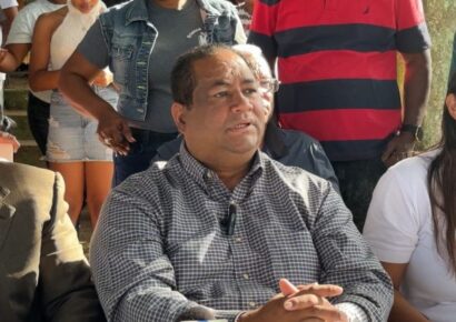 Alcalde de Sabana Grande de Boyá acusa a regidores de frenar la construcción de una extensión de la UASD