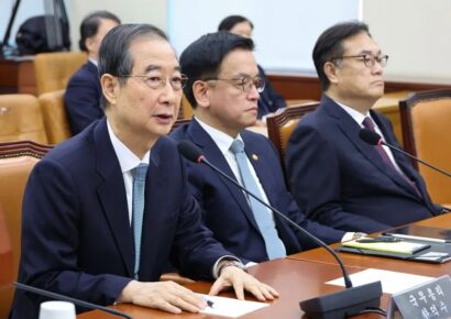 El tribunal constitucional de Corea desestima la destitución de Han Duck-soo