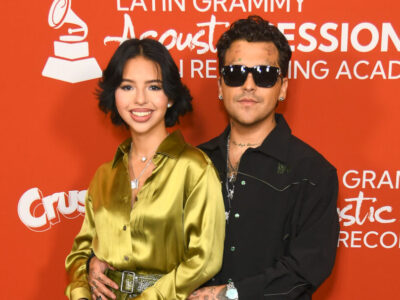 Ángela Aguilar lanza balada emotiva y genera especulaciones al borrar fotos con Christian Nodal