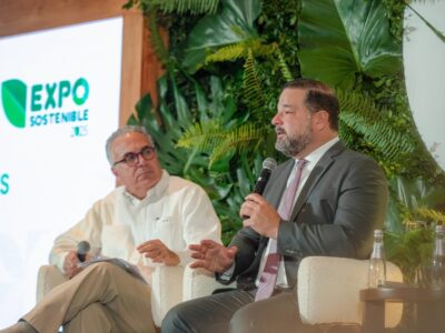 Ministro Paíno Henríquez destaca la urgencia de nuevas normativas para enfrentar la crisis climática global