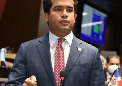 Senador Omar Fernández  deposita proyecto de ley para protección de víctimas del Jet Set con 10 medidas especiales