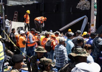 Rescatistas relatan escenas de dolor y resistencia tras el colapso en Jet Set