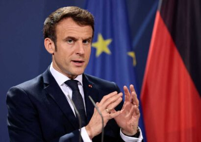 Francia admite que obligó a Haití a pagar por su independencia