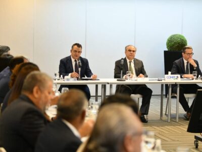 JCE presenta avances del proyecto de nueva cédula a CONEP y ANJE