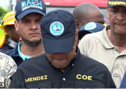 Entre lágrimas, director del COE, confirma 221 fallecidos en la tragedia de la discoteca Jet Set