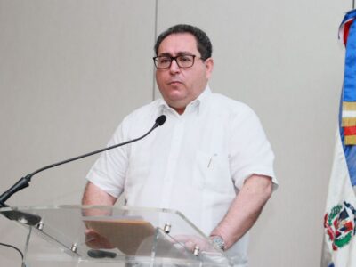 Hospitales exonerarán honorarios a parturientas haitianas, pero deberán pagar insumos y medicinas