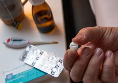 Estudio Vincula el Uso de Paracetamol Durante el Embarazo con el Desarrollo de Trastornos como TDAH y TEA