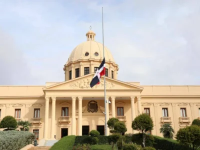 Presidente declara duelo nacional del 8 al 10 de abril tras tragedia en discoteca Jet Set