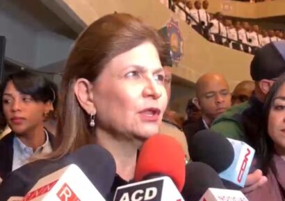 Vicepresidenta: “Defendemos la soberanía”; lamenta incidente con periodista