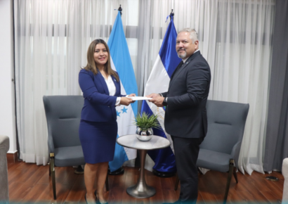 Nicaragua retira a su embajadora en Honduras tras inconformidad con la Cumbre de la Celac