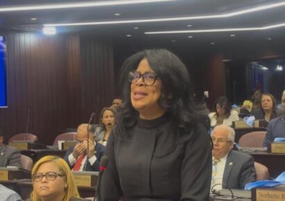 Diputada Lidia Pérez, Hermana de Rubby Pérez, Exige Claridad en Investigación sobre Derrumbe en Discoteca Jet Set