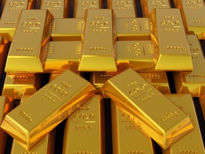 Desmantelan red de estafadores “lingoteros” que operaban con falsas barras de oro en Santiago