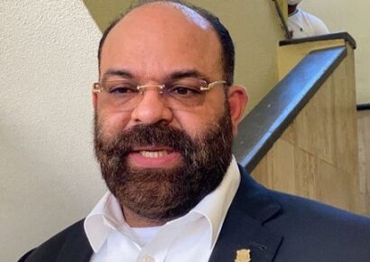 El abogado penalista Félix Portes inicia ofensiva legal por colapso del Jet Set: tres querellas apuntan al Estado, empresa y administración del club