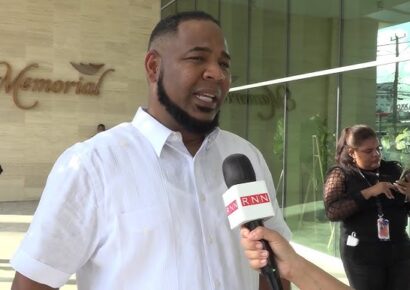 Edwin Encarnación lamenta la muerte de Octavio Dotel “Siempre lo recordaré con una sonrisa”