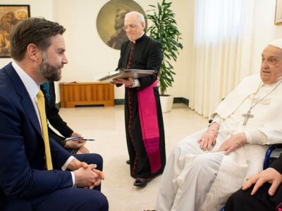 Una gran bendición: JD Vance relata su encuentro con el Papa horas antes de su muerte