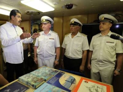 Maduro abre los mares de Venezuela a la cooperación con Rusia