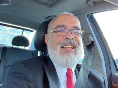 Ángel Martínez se disculpa públicamente con Milagros De Camps tras conflicto legal