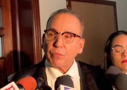 Defensa de Jochi Gómez presenta IA “María” como muestra de que su prisión preventiva fue innecesaria