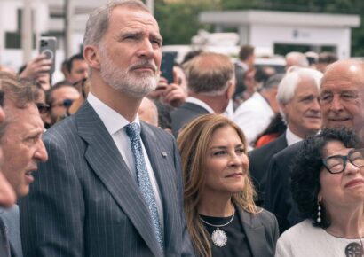 Rey de España, Abinader y Carolina Mejía inauguran monumento a la paz y la libertad en Malecón de SD