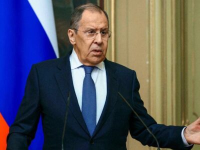 Lavrov acusa a la UE de bloquear negociaciones respaldadas por Turquía y EE.UU.