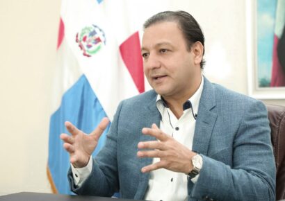 No más postergaciones: Abel advierte sobre desborde de crisis haitiana en RD