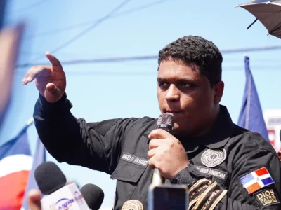 Ángelo Vázquez denuncia amenazas de militares haitianos desde EE. UU. por su activismo nacionalista