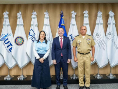 Faride Raful y ministro de Defensa visitan El Salvador para conocer su modelo de seguridad y estrategias