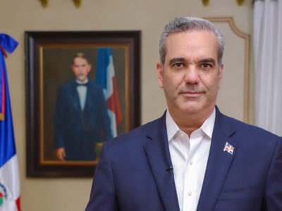 ¡Llegó el día! Abinader y expresidentes se reúnen para dialogar sobre crisis haitiana y seguridad nacional